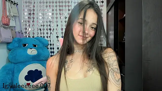 Snapshot of lucyy_tay chatting on December 12, 10:20 pm lucyy tay online show from December 12, 10:20 pm