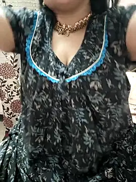 cuteyqueen online show from March 14, 11:48 am