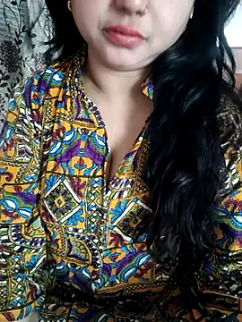 cuteyqueen online show from March 29, 6:24 am