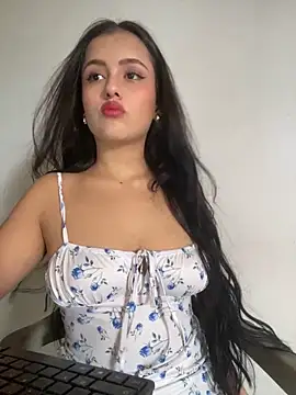 Snapshot of AbbyMillerrr chatting on May 28, 7:44 pm AbbyMillerrr online show from May 28, 7:44 pm