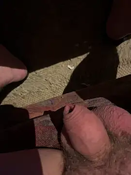 Snapshot of Kemenyfasz93 chatting on March 9, 6:28 am Kemenyfasz93 online show from March 9, 6:28 am