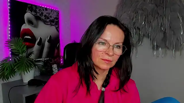 HelenLuxx online show from March 23, 3:38 pm