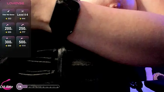 Snapshot of Ursula_fire chatting on March 11, 11:59 pm Ursula fire online show from March 11, 11:59 pm