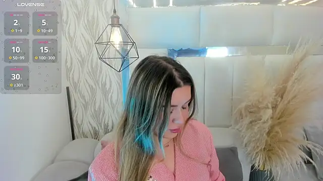 1m dalhia online show from March 27, 8:30 pm