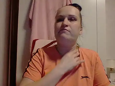  squirty cum lady  online show from February 28, 7:35 pm