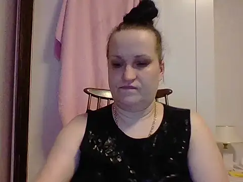  squirty cum lady  online show from March 1, 7:15 pm