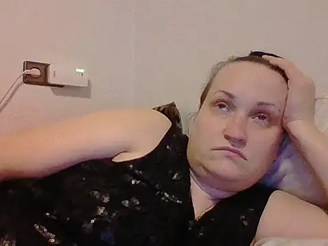  squirty cum lady  online show from March 4, 9:54 pm