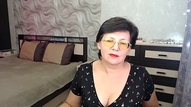 Snapshot of VitaCharm chatting on March 16, 7:49 pm VitaCharm online show from March 16, 7:49 pm