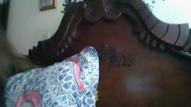 trianabell online show from January 12, 5:18 pm