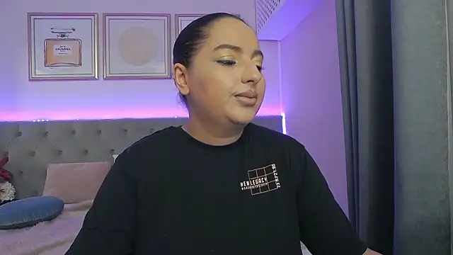 BustyAllyy online show from February 22, 4:27 pm