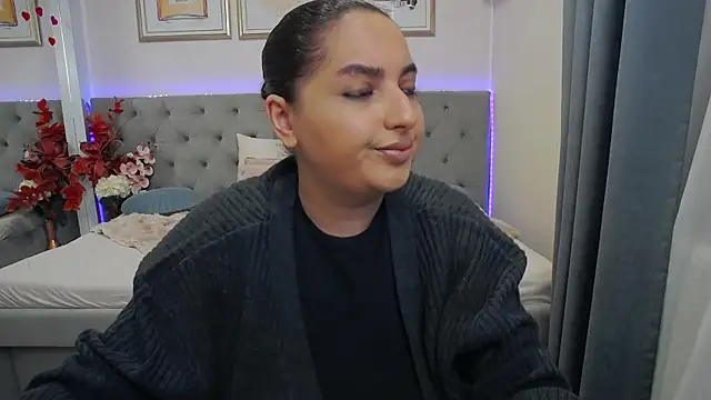 BustyAllyy online show from April 1, 5:32 pm