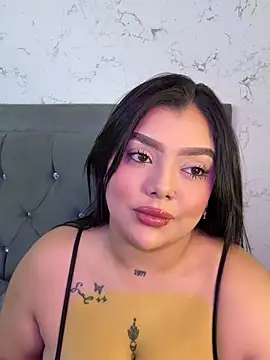 Snapshot of Brhiana_Williamms chatting on June 19, 12:42 pm Brhiana Williamms online show from June 19, 12:42 pm