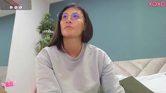 SharisWillian online show from September 11, 3:39 am