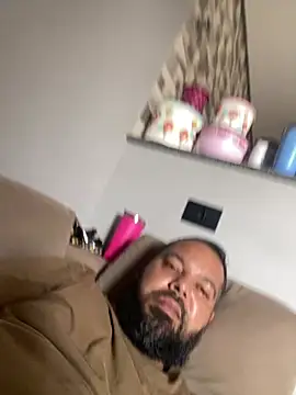 Snapshot of baruel-10 chatting on February 20, 4:29 pm baruel-10 online show from February 20, 4:29 pm