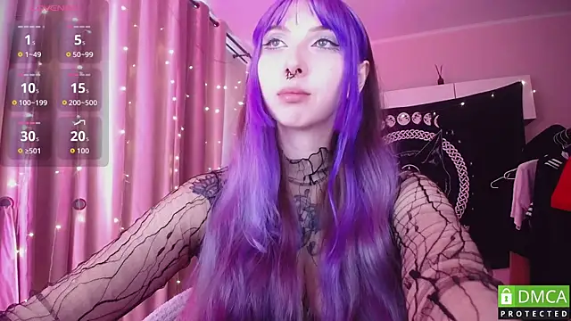 Snapshot of JustMeowGirl chatting on August 3, 5:06 am JustMeowGirl online show from August 3, 5:06 am