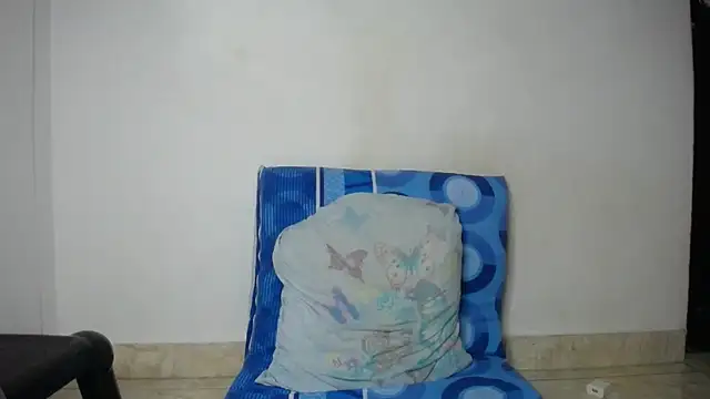 Snapshot of Eros_Smit chatting on April 23, 2:30 pm Eros Smit online show from April 23, 2:30 pm