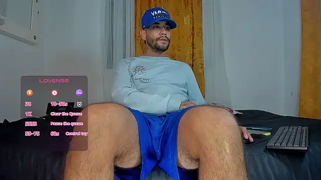 estiben 05 online show from April 15, 3:30 pm