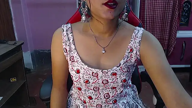 Snapshot of Angel_Alison_ chatting on December 21, 6:12 pm Angel Alison online show from December 21, 6:12 pm