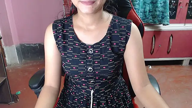 Snapshot of Angel_Alison_ chatting on October 14, 6:42 pm Angel Alison online show from October 14, 6:42 pm