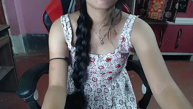 Snapshot of Angel_Alison_ chatting on May 18, 6:36 pm Angel Alison online show from May 18, 6:36 pm