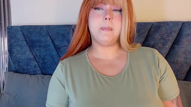 Snapshot of Karmilla_Rosse chatting on June 19, 10:30 am Karmilla Rosse online show from June 19, 10:30 am