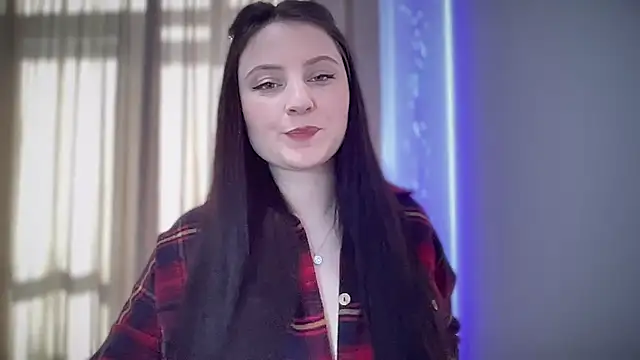 Snapshot of LocaAlis chatting on February 10, 8:42 am LocaAlis online show from February 10, 8:42 am