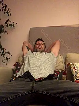 Snapshot of Romain69- chatting on September 26, 1:09 am Romain69- online show from September 26, 1:09 am