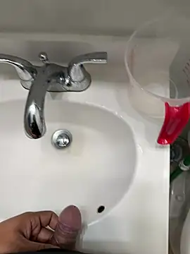 Snapshot of kiranx09 chatting on February 2, 1:43 pm kiranx09 online show from February 2, 1:43 pm