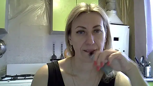 AshleyXHoney online show from February 10, 11:36 am