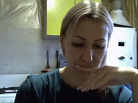 AshleyXHoney online show from October 22, 7:08 am