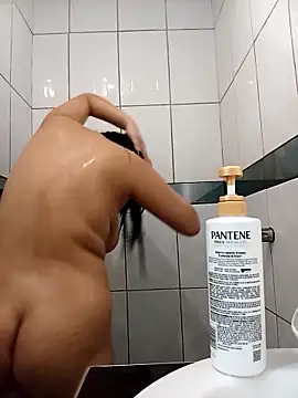 ladygmusic online show from February 10, 6:12 pm