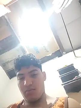 Snapshot of Guanin69jk chatting on November 3, 10:16 am Guanin69jk online show from November 3, 10:16 am