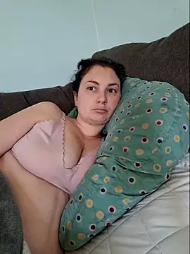 Snapshot of MilfyMrsRobinson chatting on February 4, 3:26 pm MilfyMrsRobinson online show from February 4, 3:26 pm