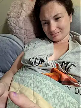 Snapshot of MilfyMrsRobinson chatting on March 12, 1:14 am MilfyMrsRobinson online show from March 12, 1:14 am