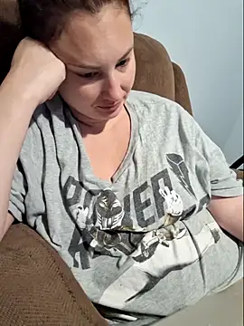 Snapshot of MilfyMrsRobinson chatting on October 9, 12:03 pm MilfyMrsRobinson online show from October 9, 12:03 pm