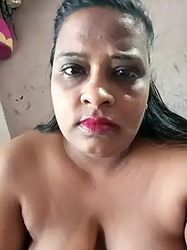 Snapshot of Love_Jenny chatting on February 22, 10:18 am Love Jenny online show from February 22, 10:18 am