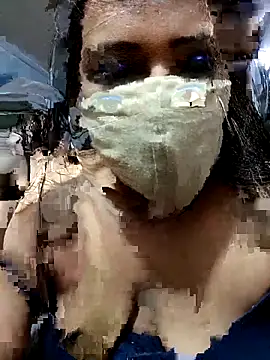 Snapshot of Love_Jenny chatting on February 11, 5:23 am Love Jenny online show from February 11, 5:23 am