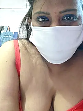 Snapshot of Love_Jenny chatting on February 15, 12:36 pm Love Jenny online show from February 15, 12:36 pm