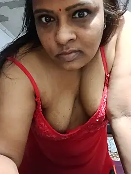Snapshot of Love_Jenny chatting on June 8, 5:52 am Love Jenny online show from June 8, 5:52 am