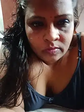 Snapshot of Love_Jenny chatting on June 13, 6:55 am Love Jenny online show from June 13, 6:55 am