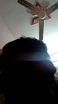 Snapshot of ListedLoin chatting on January 7, 11:45 pm ListedLoin online show from January 7, 11:45 pm