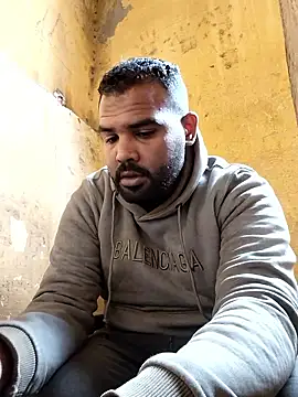 ListedLoin online show from January 17, 8:08 am