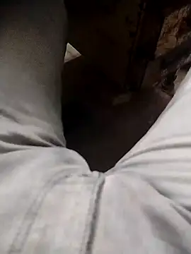 Snapshot of myhot1551 chatting on January 13, 10:03 am myhot1551 online show from January 13, 10:03 am