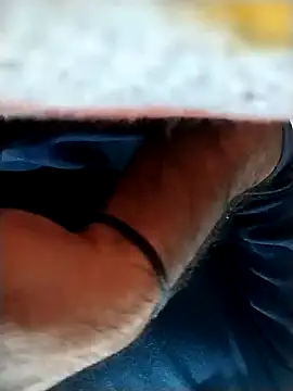 Snapshot of myhot1551 chatting on January 14, 1:15 am myhot1551 online show from January 14, 1:15 am