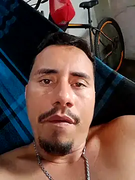luissilva0071 online show from March 10, 6:12 pm