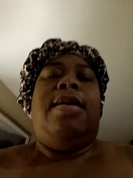 Snapshot of pinkpassionpleaser chatting on January 2, 1:08 pm pinkpassionpleaser online show from January 2, 1:08 pm