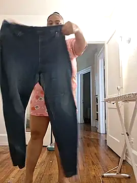 Snapshot of pinkpassionpleaser chatting on February 25, 10:58 am pinkpassionpleaser online show from February 25, 10:58 am