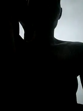 Snapshot of Tamil_boy_age28 chatting on December 11, 12:44 pm Tamil boy age28 online show from December 11, 12:44 pm