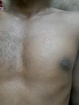 Snapshot of Tamil_boy_age28 chatting on March 22, 7:53 pm Tamil boy age28 online show from March 22, 7:53 pm