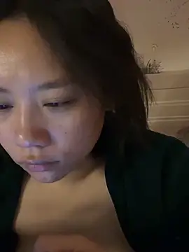 Eliza-E online show from February 2, 10:52 pm